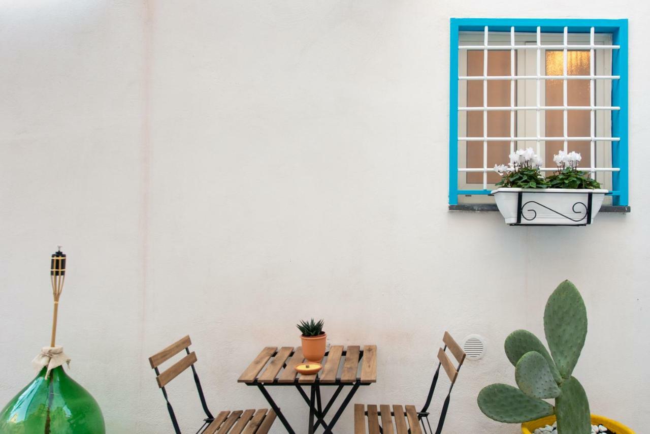 Light Blue - Apartment In The Middle Of Everything Torre Annunziata Exterior photo